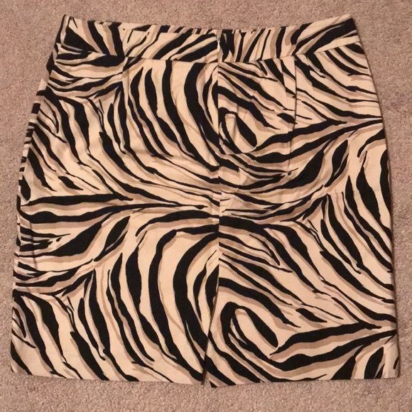 Ann Taylor Loft Animal Print Skirt - Picture 2 of 5